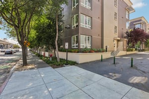 S Main St 118-S2008-001.jpg