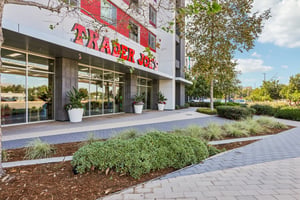 S Main St 118-S2008-032.jpg
