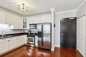 S State St-0306-013.jpg