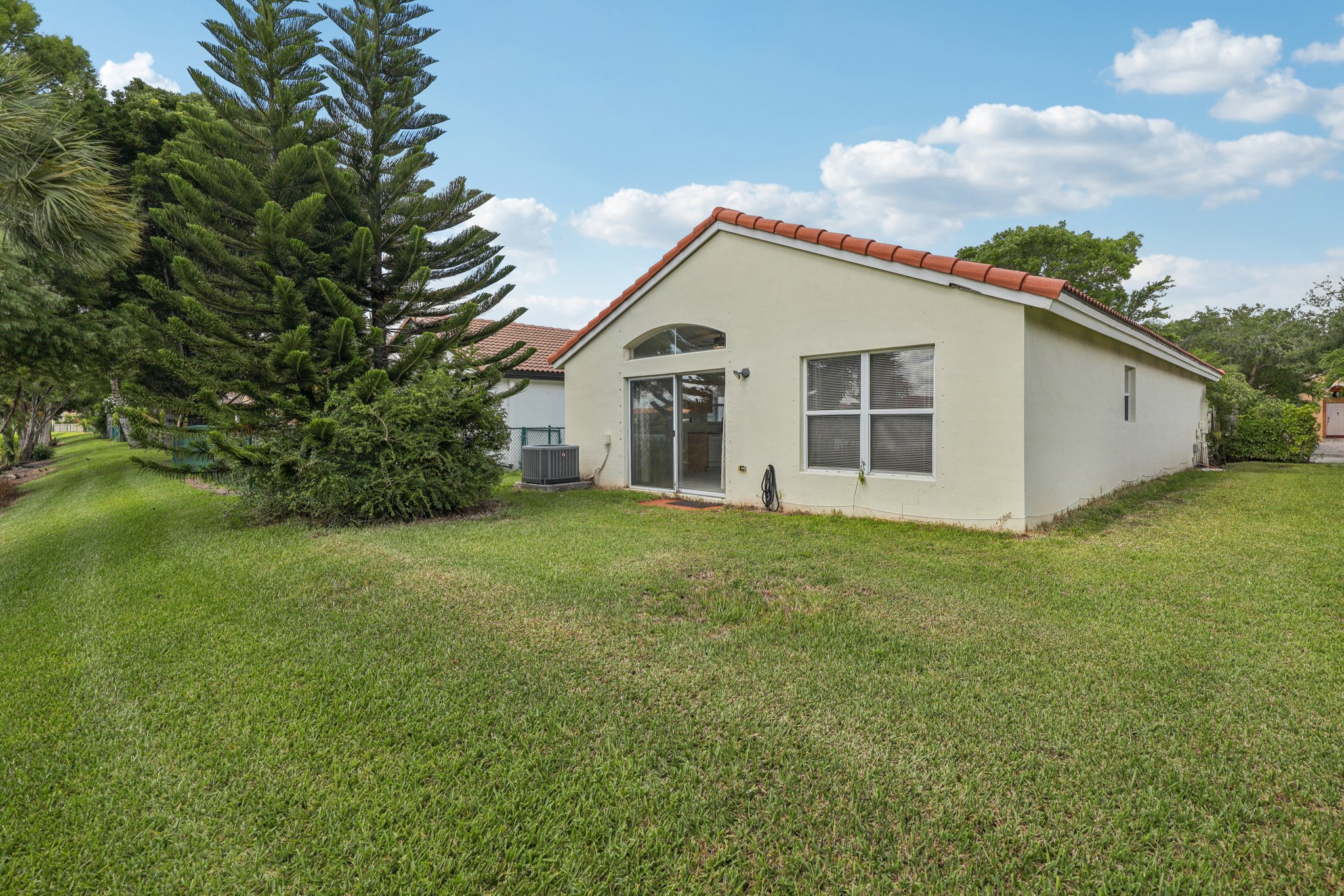 SE 20th Rd-1806-029.jpg
