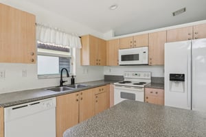 SE 20th Rd-1806-012.jpg