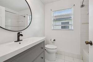 SE 20th Rd-1806-017.jpg