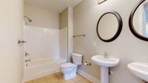  Photo 23