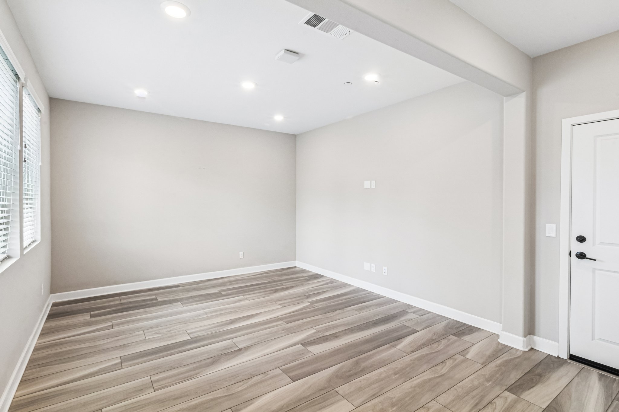 Logan Way-S0605-007.jpg