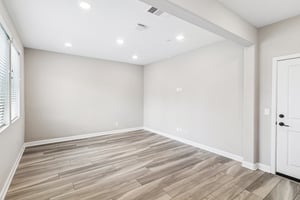 Logan Way-S0605-007.jpg