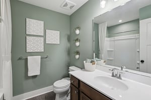 Woodmont Wy-S1812-040.jpg