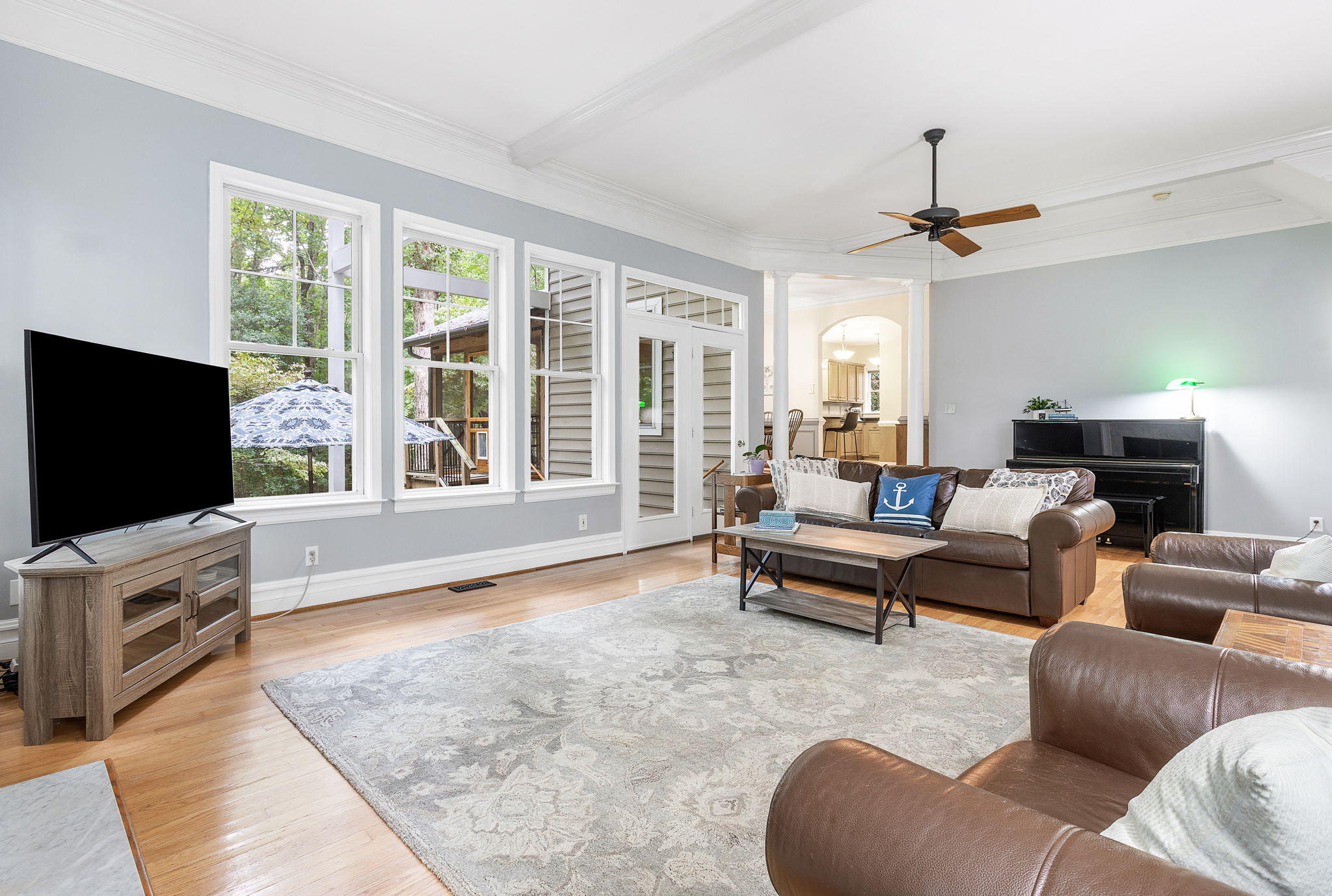 12-Living Room