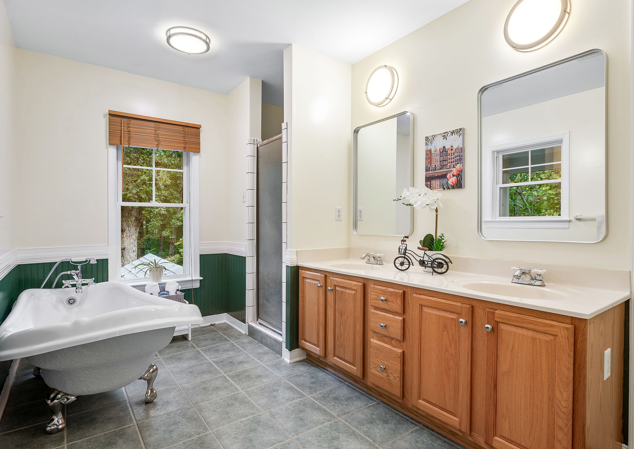 27-Primary Bath
