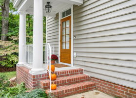 04-Front Porch
