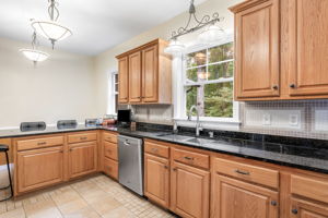 17-Kitchen