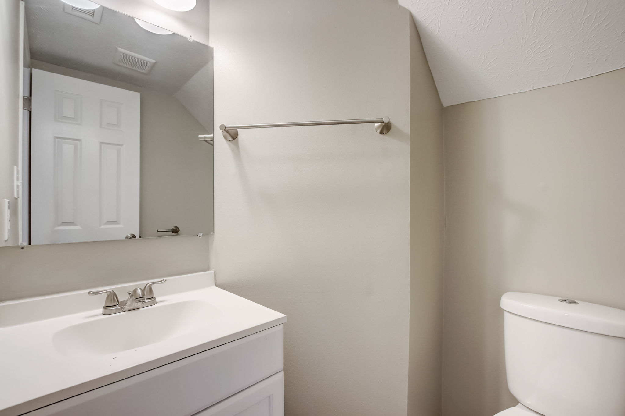  Keough LN-020