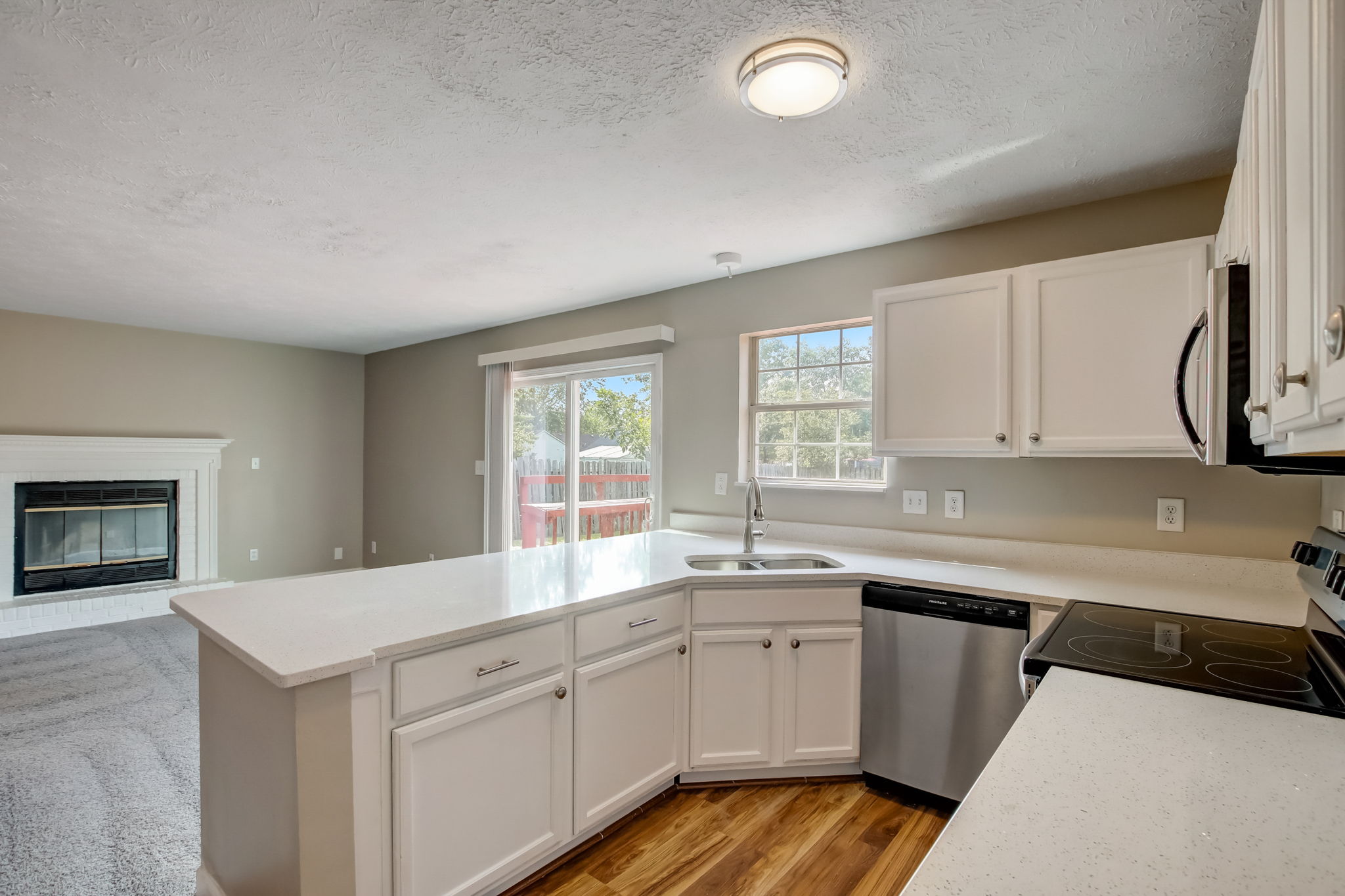  Keough LN-012