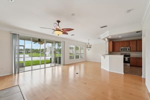 Castlemain Cir E-S1104-007.jpg