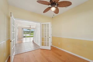 Castlemain Cir E-S1104-021.jpg