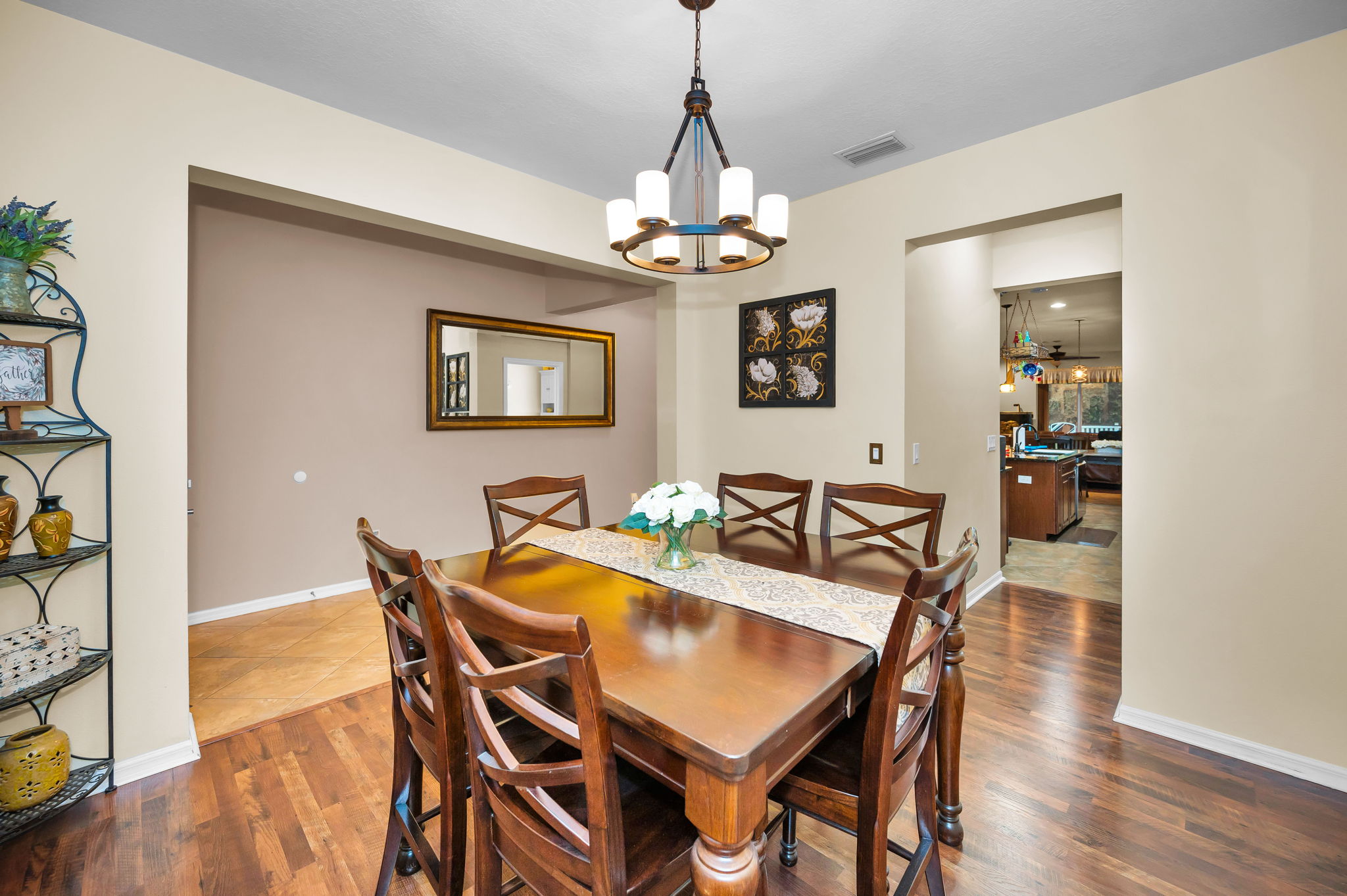 Dining Room3