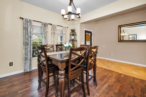 Dining Room2