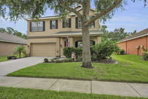 Front Exterior7