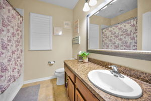 Upper Level Bathroom2