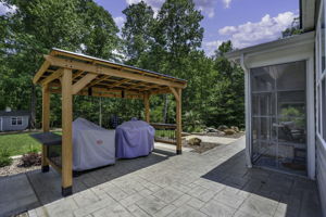  Photo 10