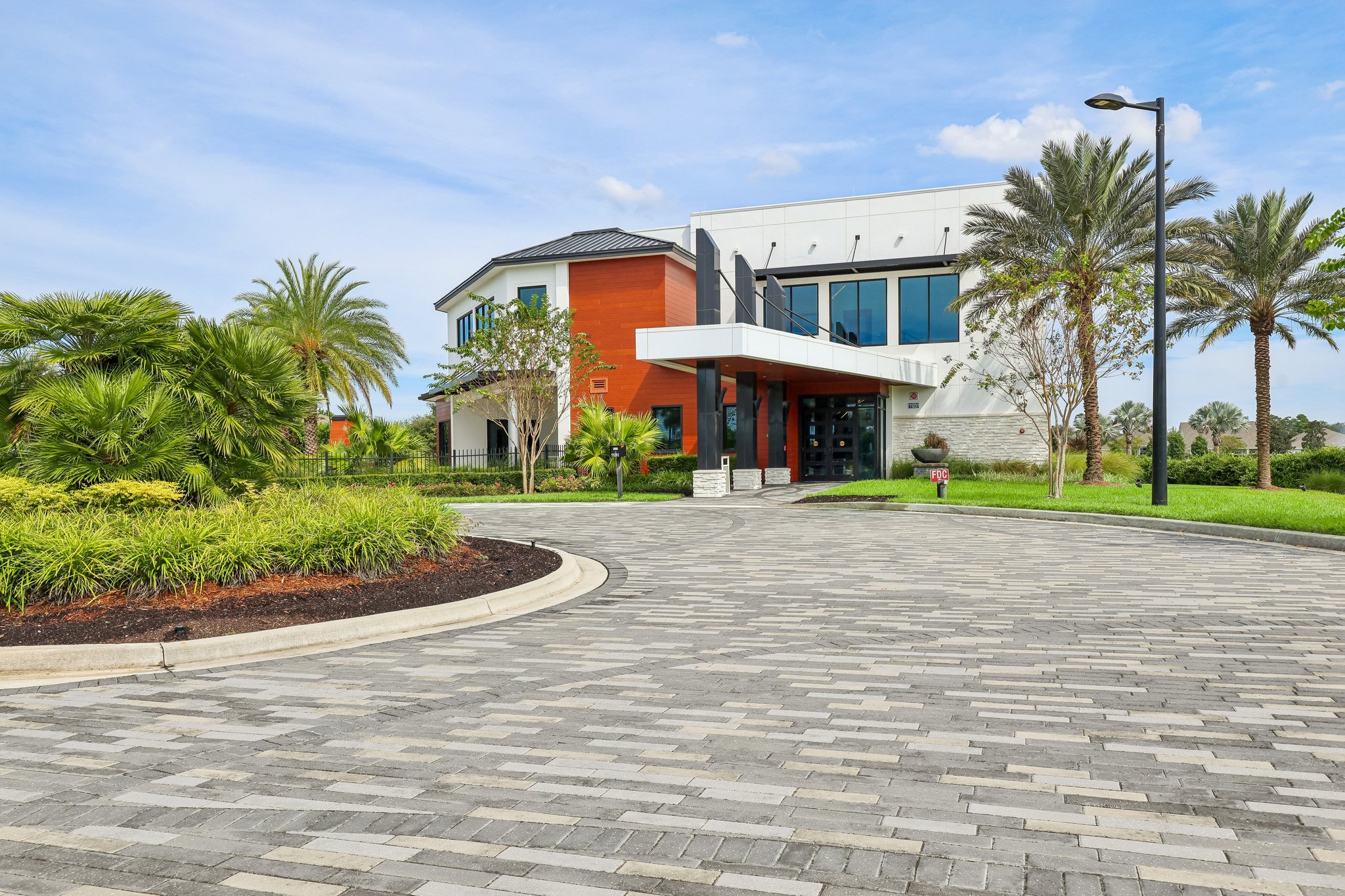 Town View Dr-3009-904.jpg