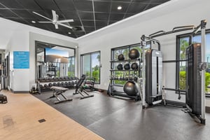 Town View Dr-3009-921.jpg