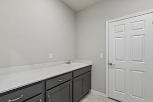 Town View Dr-S3009-027.jpg