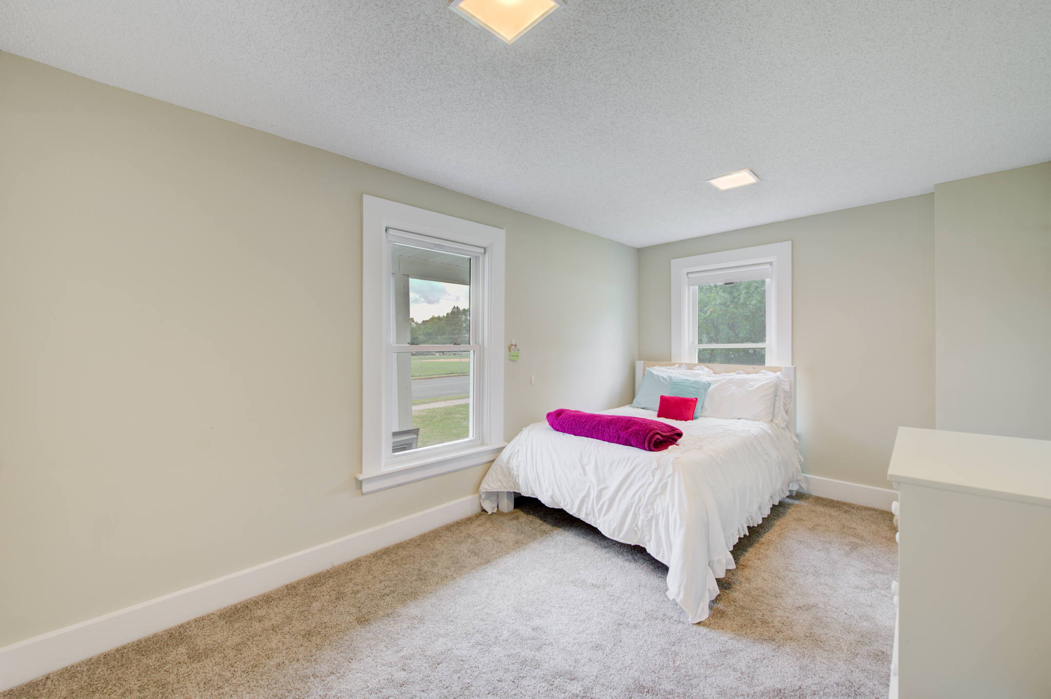11 Bedroom