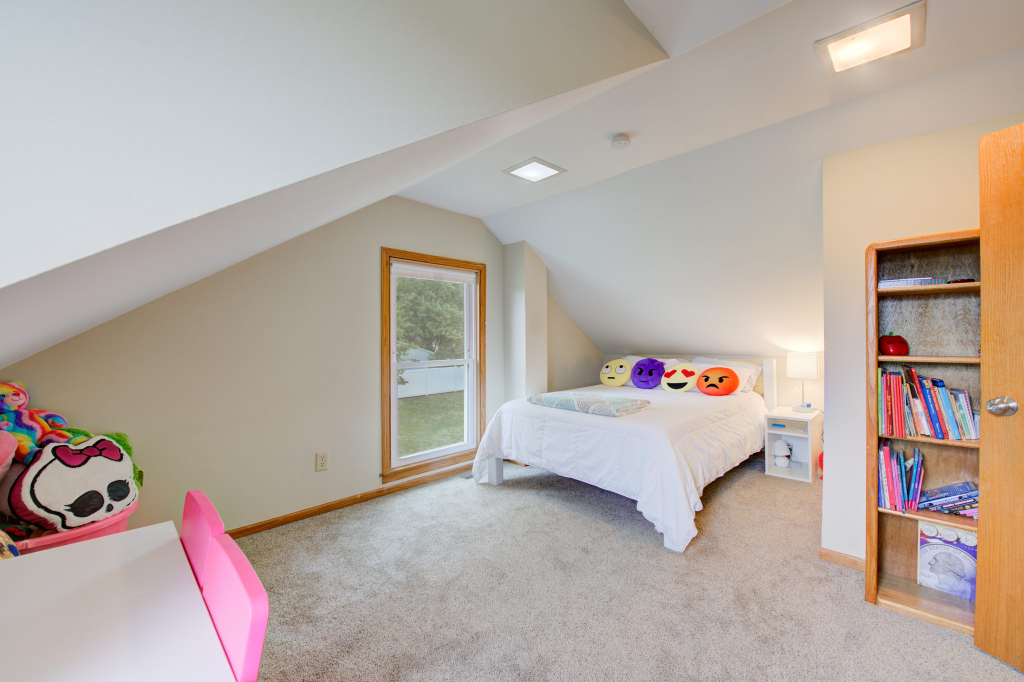 13 Bedroom