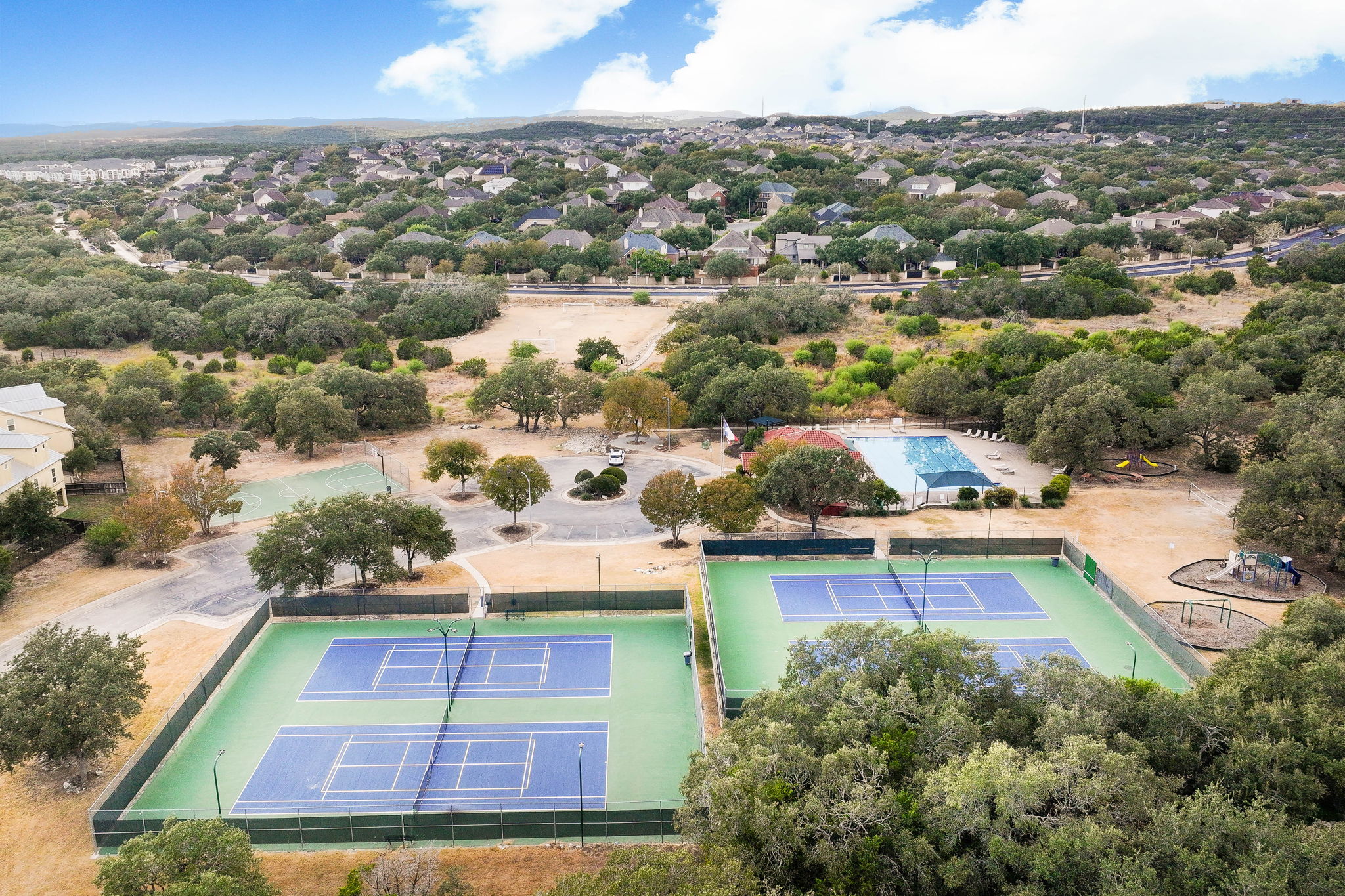  Photo 80
