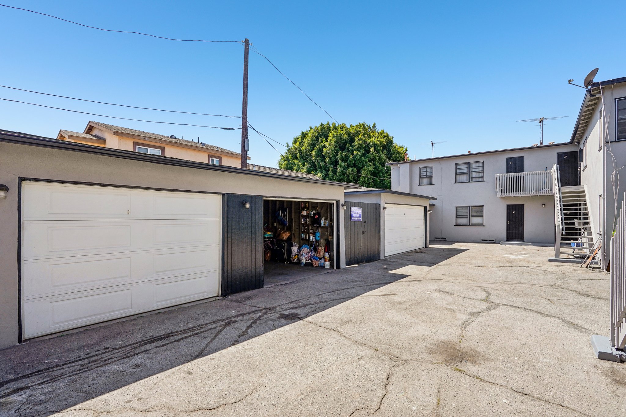 11020-11028 Venice Blvd.-S1009-008.jpg