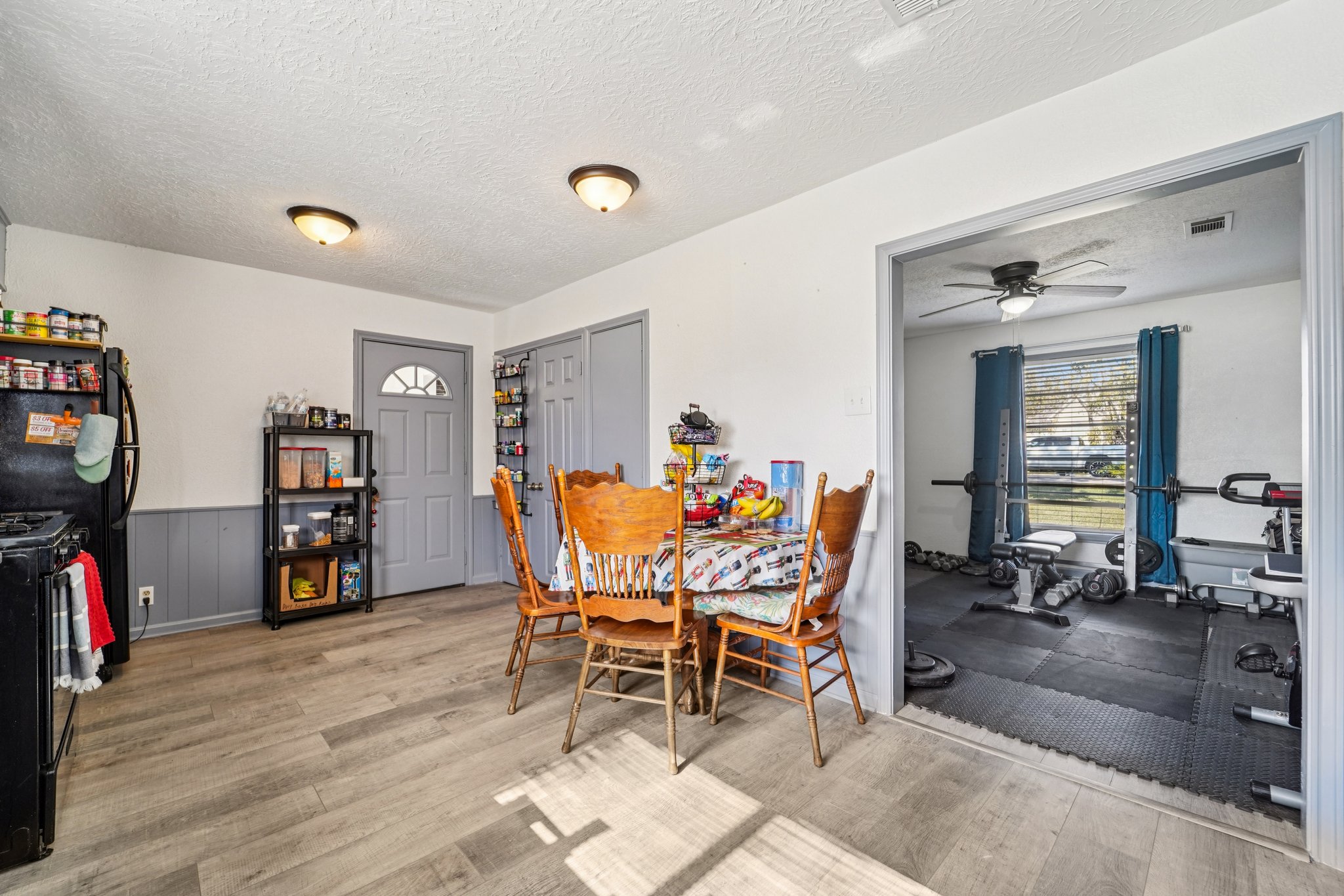 Munn St-S1012-008.jpg