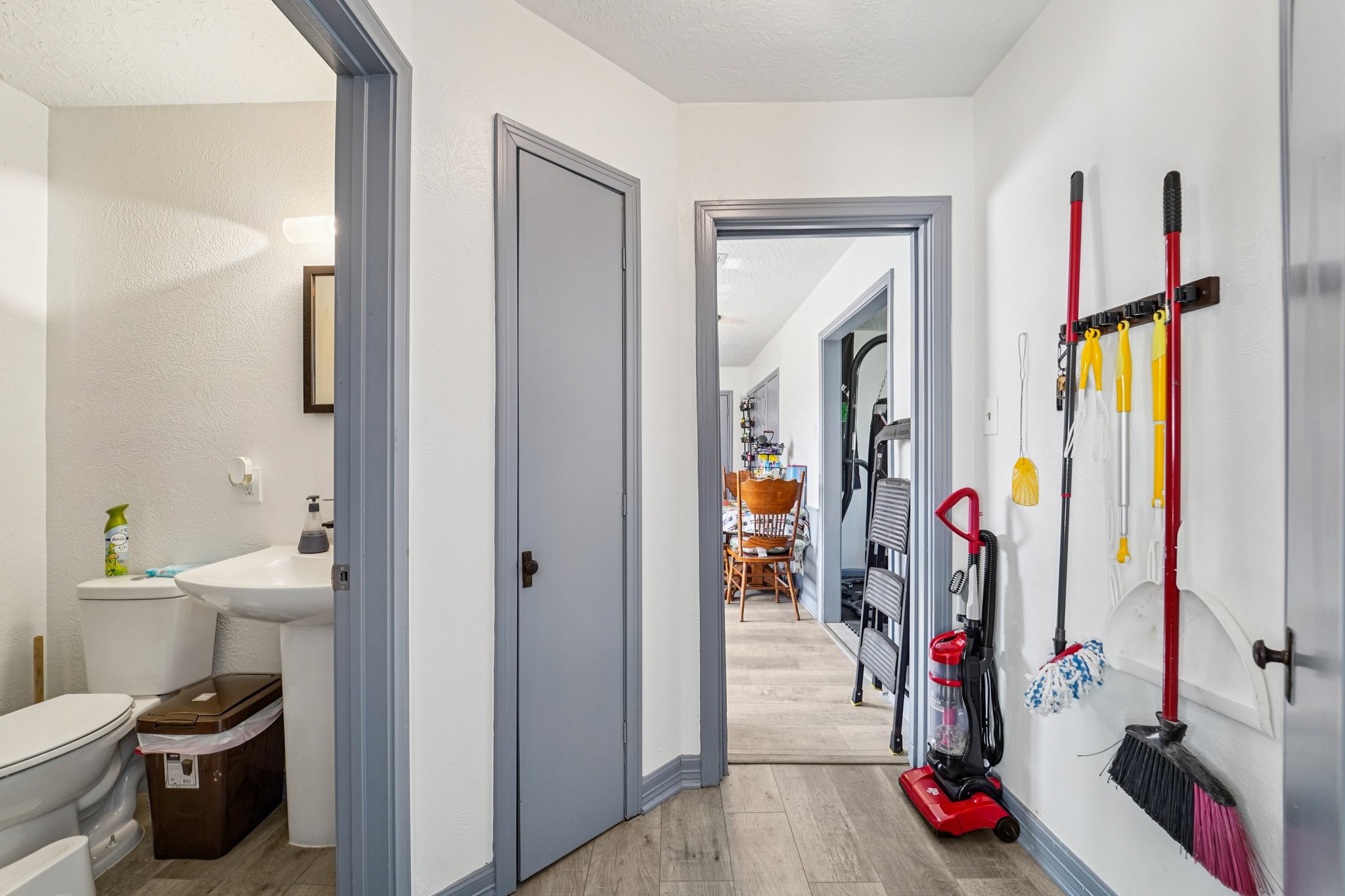 Munn St-S1012-017.jpg