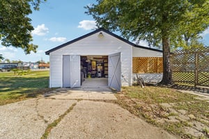 Munn St-S1012-003.jpg