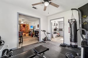 Munn St-S1012-012.jpg