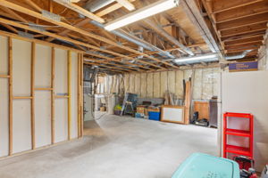 13_Interior