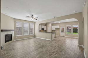 Sarah Bluff Ln-S1106-005.jpg