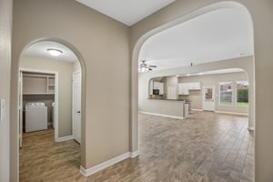 Sarah Bluff Ln-S1106-025.jpg
