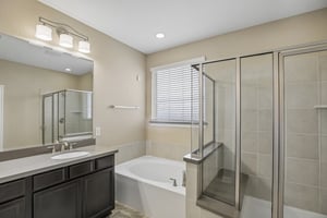 Sarah Bluff Ln-S1106-028.jpg