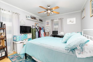  Photo 10