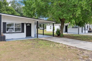 1105 E South St-0705-003.jpg