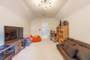  Photo 49