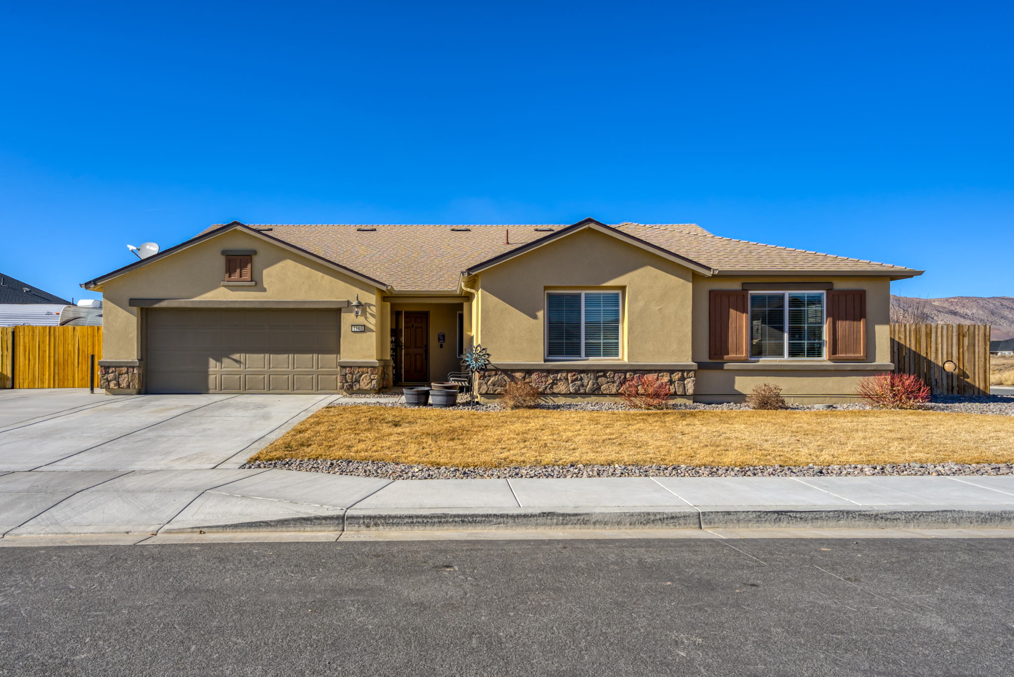 1103 Saffron Wds Wy, Spanish Springs, NV 89441, USA Photo 4