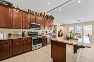 1103 Saffron Wds Wy, Spanish Springs, NV 89441, USA Photo 17