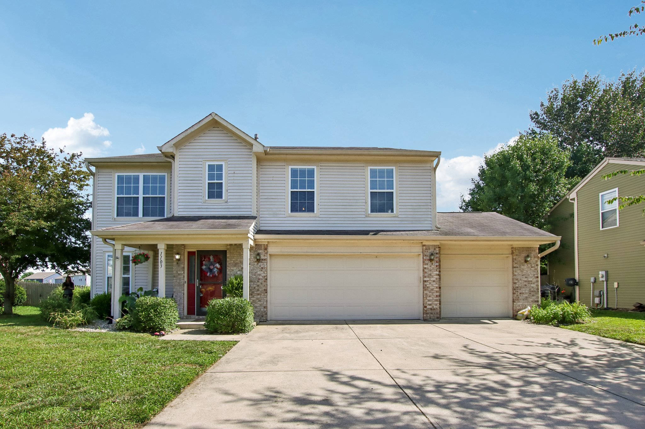 Spring Meadows Ct-S0107-002.jpg
