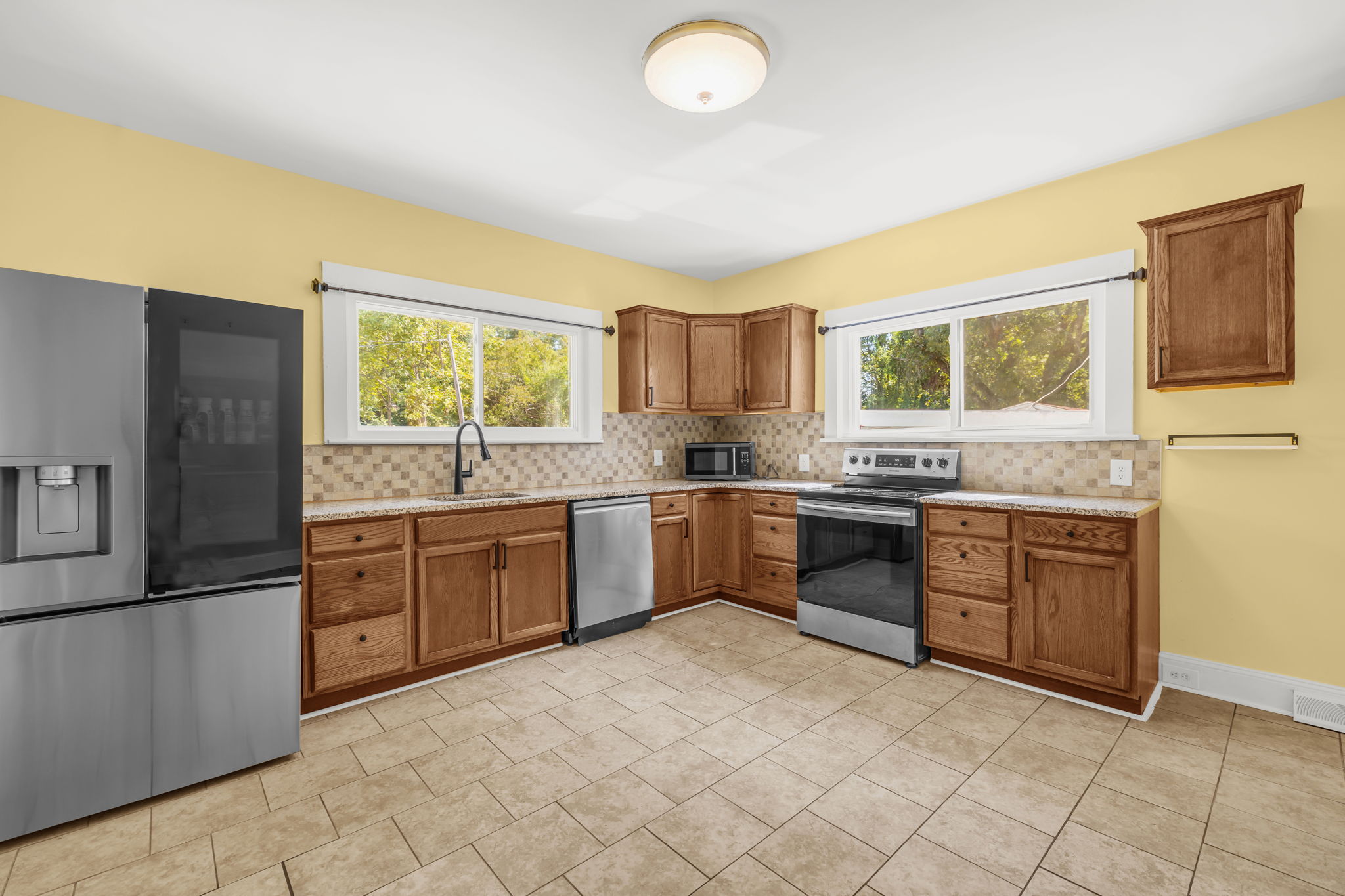 1103 Wentworth St-9