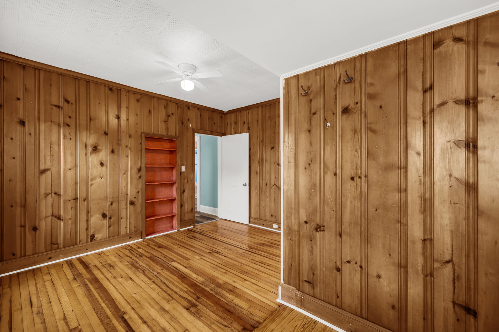 1103 Wentworth St-19