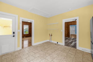 1103 Wentworth St-11