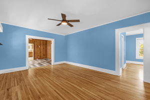 1103 Wentworth St-23