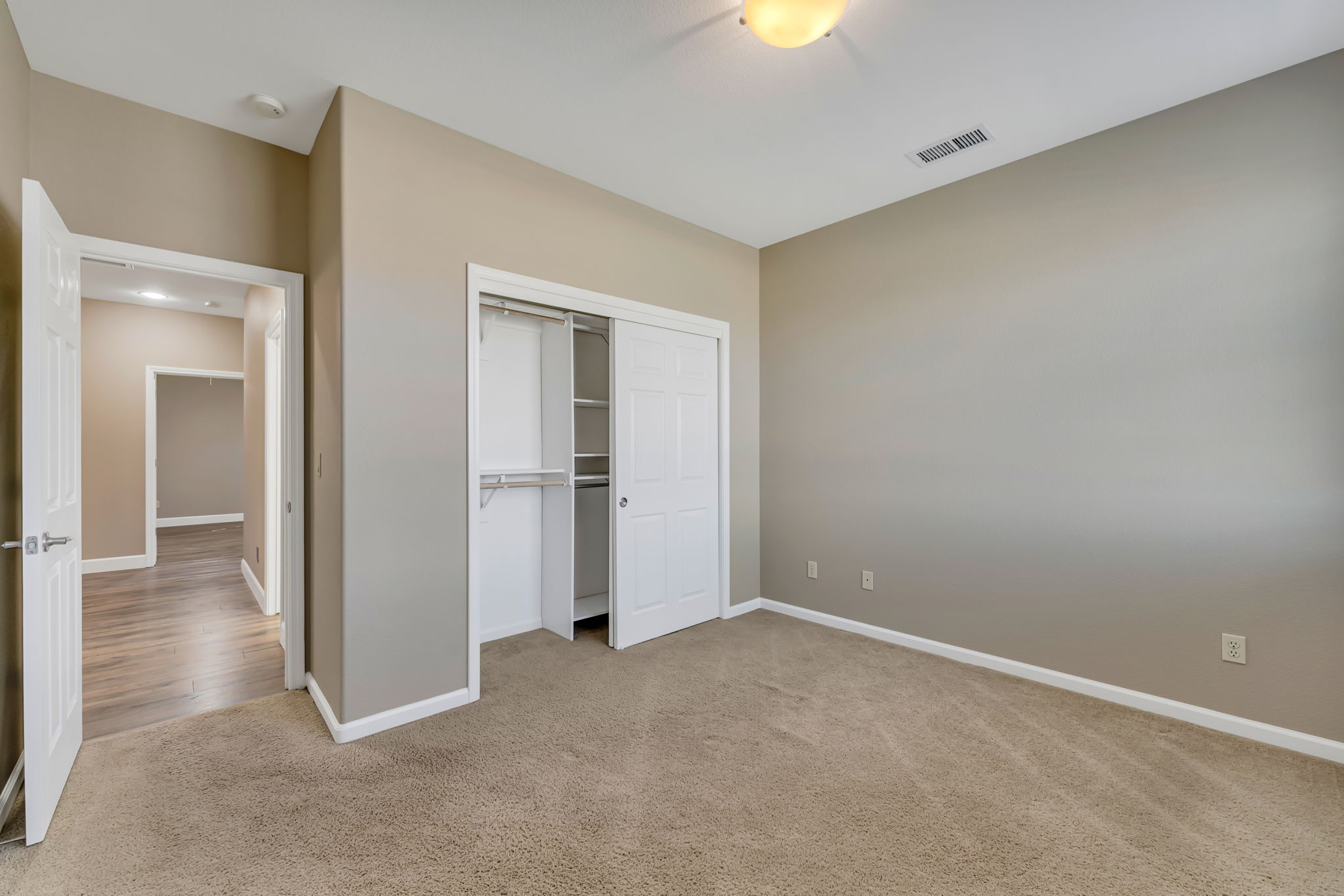 11031 Lamour Ln, Reno, NV 89521, USA Photo 24