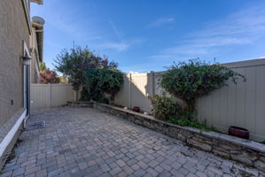 11031 Lamour Ln, Reno, NV 89521, USA Photo 32